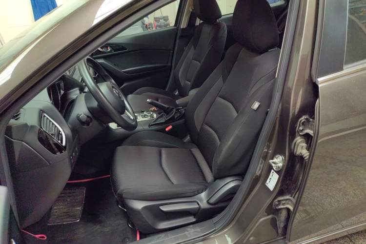 Used Mazda 3 Axela 2016 Sedan 1.5L Automatic Comfort Model Left Front Seat