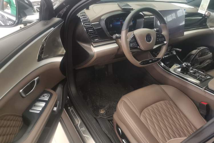 Used BYD Han 2024 DM-i Glory Edition 121KM Prestige Model