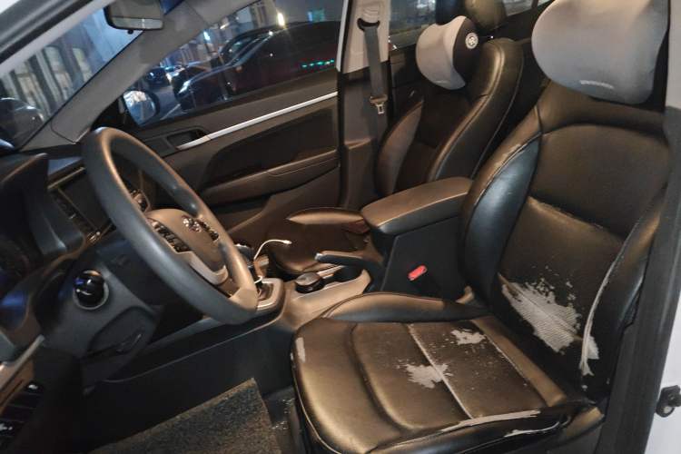 Used Hyundai Elantra (6th Generation / Lingdong) 2016 1.6L Automatic ZhiXuan – Elite Version
