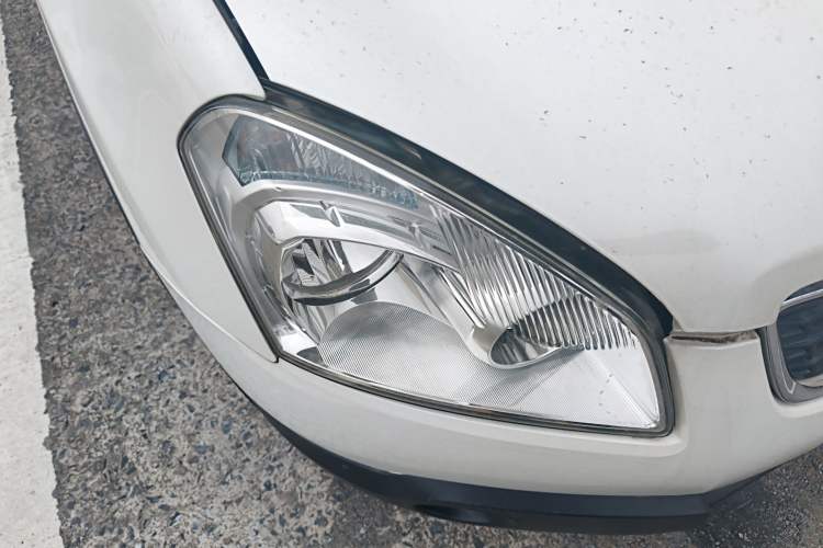 Used Nissan Qashqai 2012 2.0 XV LE CVT 2WD Right Front Headlight