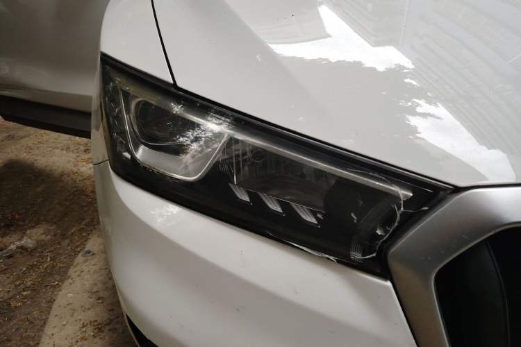 Used BORGWARD BX5 2017 20TGDI Automatic Two-Wheel Drive Pioneer Edition Right Front Headlight