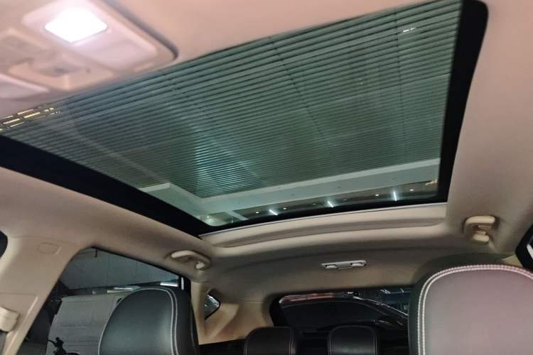 Used Geely Auto Emgrand GS 2016 Sport Edition 1.8L Automatic LingShang Model
