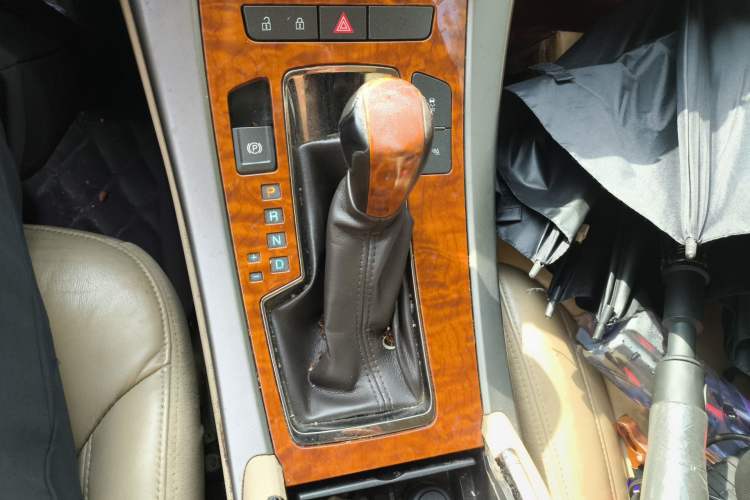 Used Buick LaCrosse 2012 2.4L SIDI Elegant Edition Gear Lever