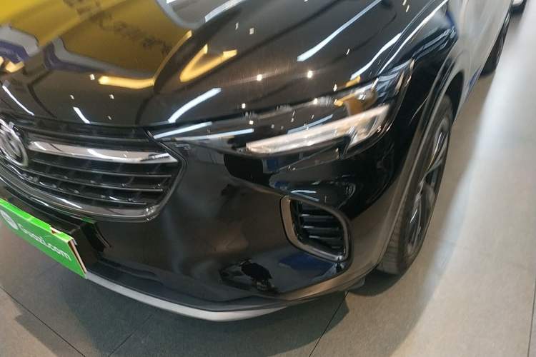 Used Buick Envision 2022 Encore S GS Two-Wheel Drive Smart Sport Model