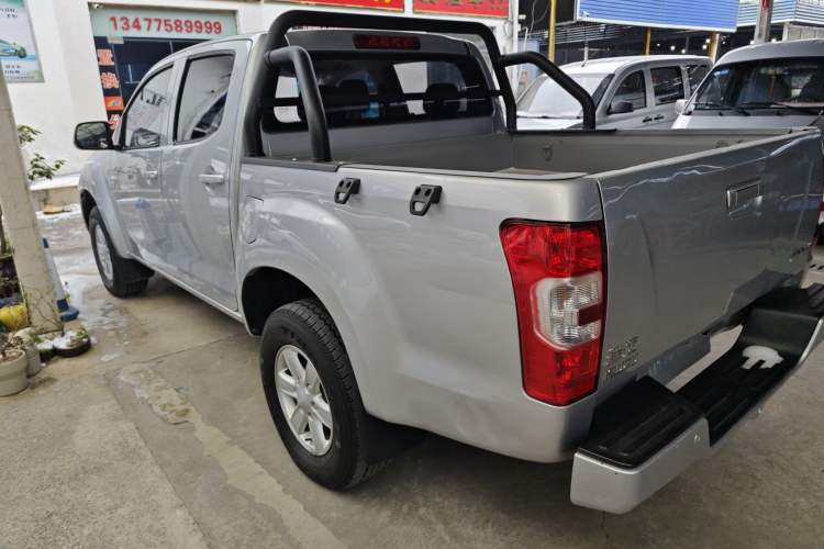 Used Isuzu JLM 2022 2.8T Classic Diesel Two-Wheel Drive Comfort Version with Standard Wheelbase – JE493ZLQ6E