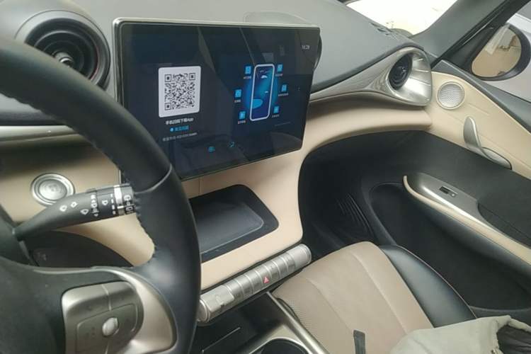 Used BYD Dolphin 2023 420 km Fashion Edition

