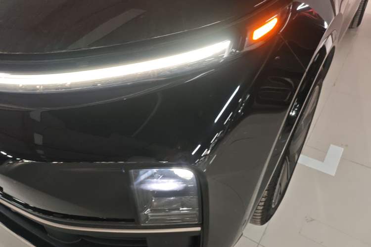 Used Li Auto L9 2025 Ultra Smart Refreshed Edition