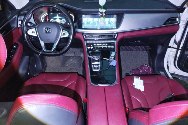 Used CHANGAN CS85 COUPE 2019 1.5T DCT Dynamic Version China VI Standard
