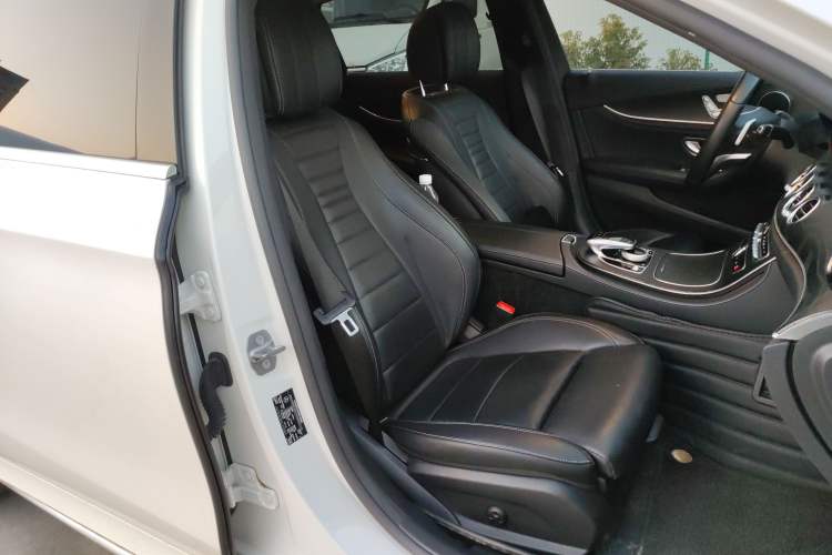 Used Mercedes-Benz E-Class 2018 Facelift E 200 L Sport Edition