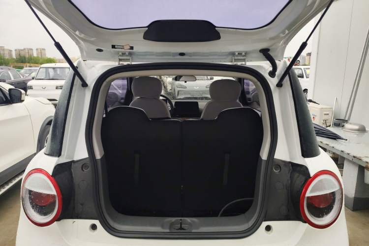 Used CHANGAN NEVO Lumin 2025 205 km Xiangqin Version