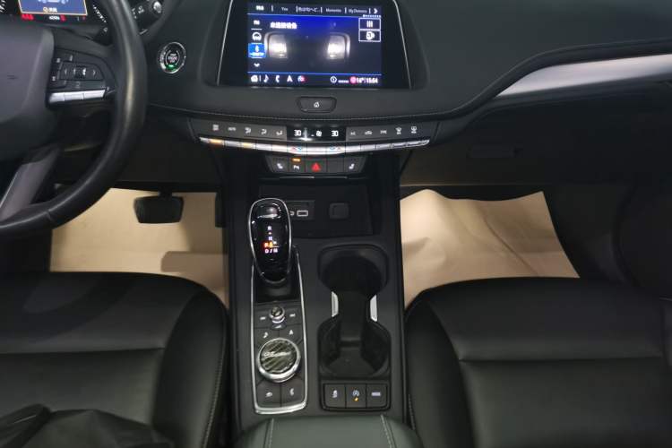 Used Cadillac XT4 2020 28T Two-Wheel-Drive Leading Version Gear Lever