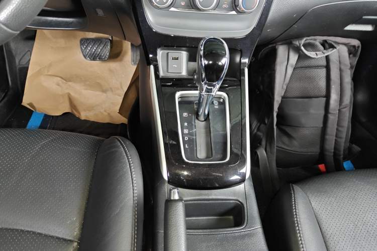 Used Nissan Sylphy 2019 1.6XV CVT Smart Connect Luxury Edition China VI Standard