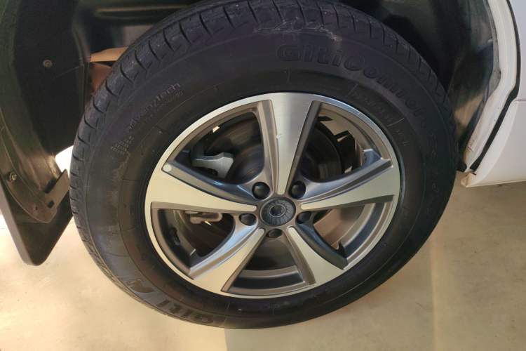 Used Haval H6 Coupe 2020 Smart Connect Version 1.5T Automatic Two-Wheel Drive Elite Model Right Rear Wheel Hub
