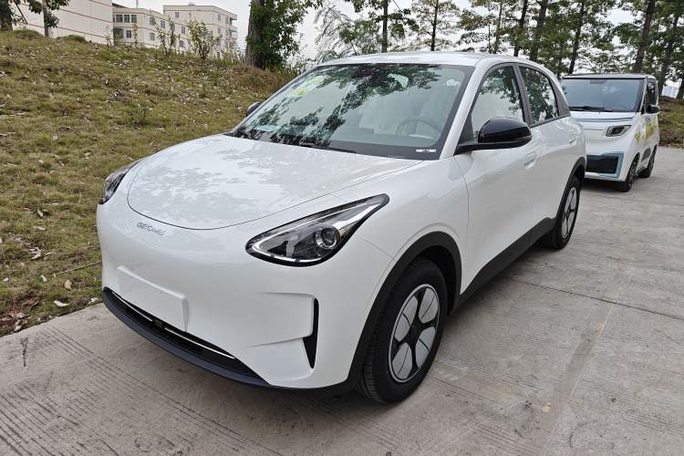 Used Geely Galaxy Geome 2026 Model 310km Youth Edition
