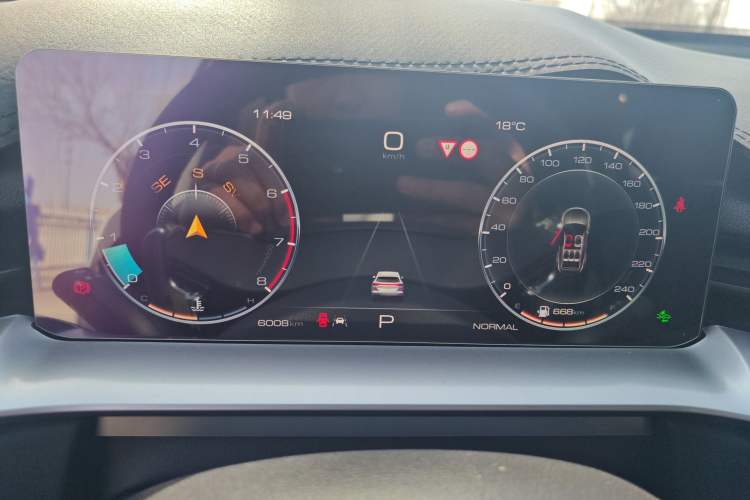 Used Haval H6 2024 1.5T Two-Wheel-Drive Classic Edition