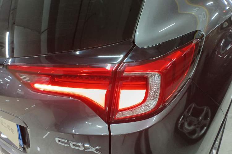 Used Acura CDX 2017 1.5T Four-Wheel Drive Deluxe Stylish Edition Right Rear Taillight