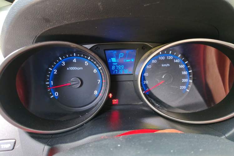 Used Hyundai ix35 2010 2.0L Automatic Two-Wheel Drive Elite Edition GLS
