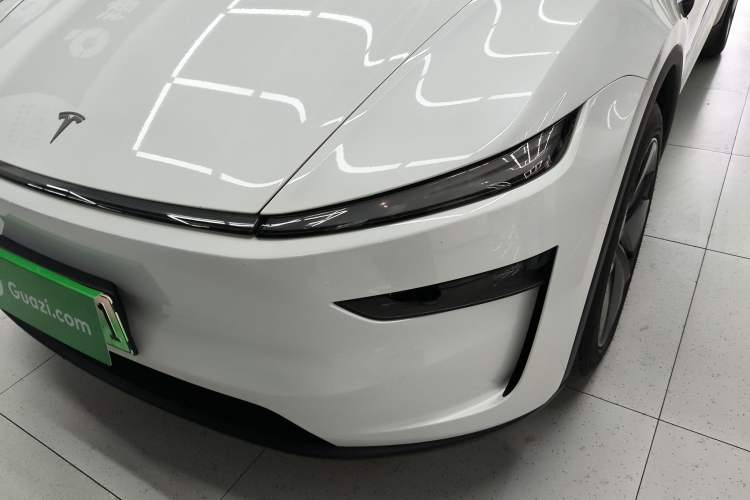 Used Tesla Model Y 2025 Rear-Wheel Drive First Edition
