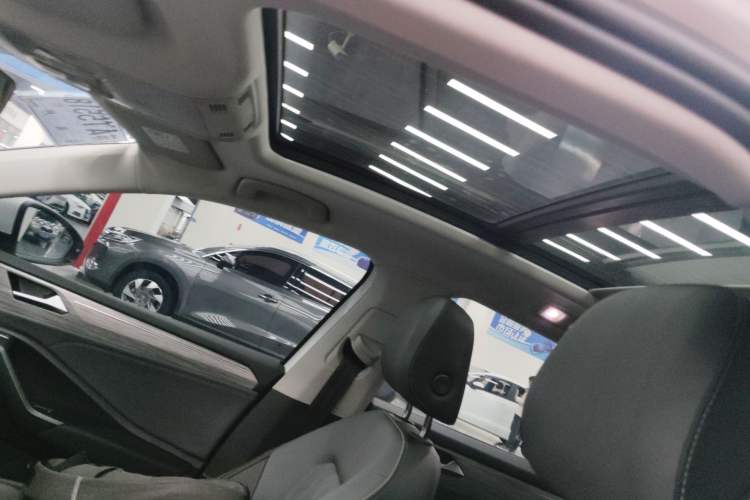 Used Volkswagen Sagitar 2023 300TSI DSG Excellence Edition
