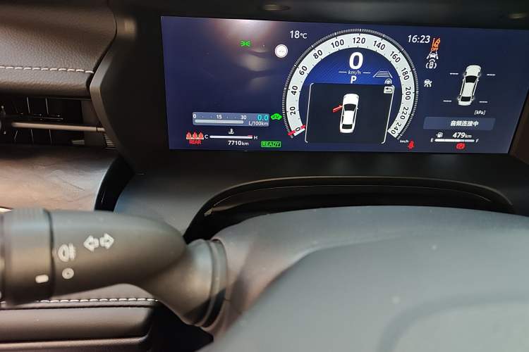 Used Toyota Camry 2024 Dual-Engine 2.5HG Prestige Edition
