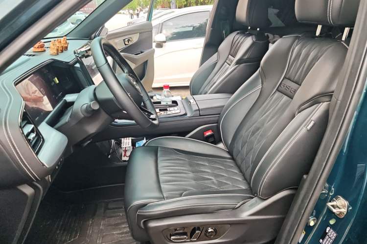 Used GAC Trumpchi GS8 2022 Double-Energy Series 2.0TM Four-Wheel Drive Premium Edition (7 Seats)