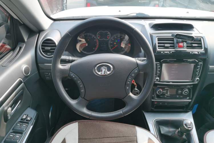 Used Haval H5 Classic 2013 Zhizun Edition 2.0T Manual 4x4 Prestige Model
