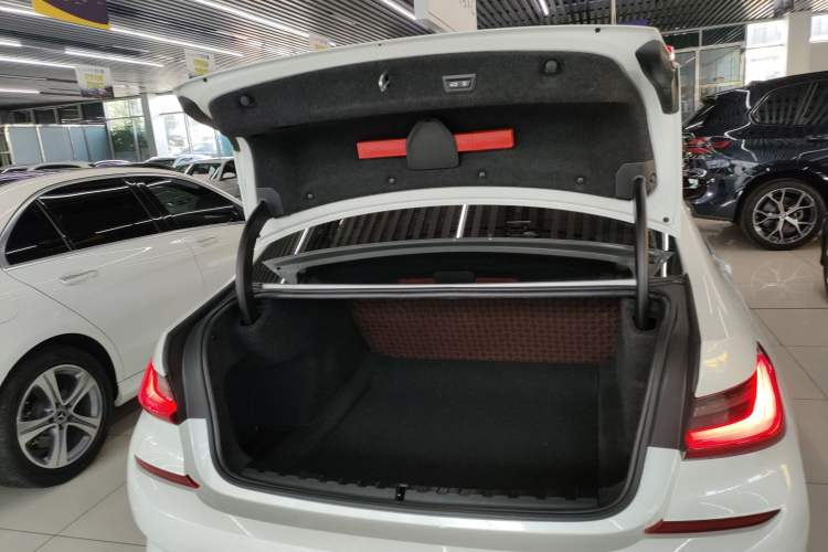 Used BMW 3 Series 2022 325Li M Sport Night Edition Package