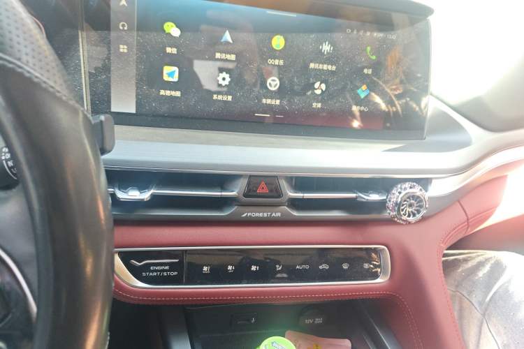 Used Changan CS75 PLUS 2022 1.5T Automatic Luxury Model
