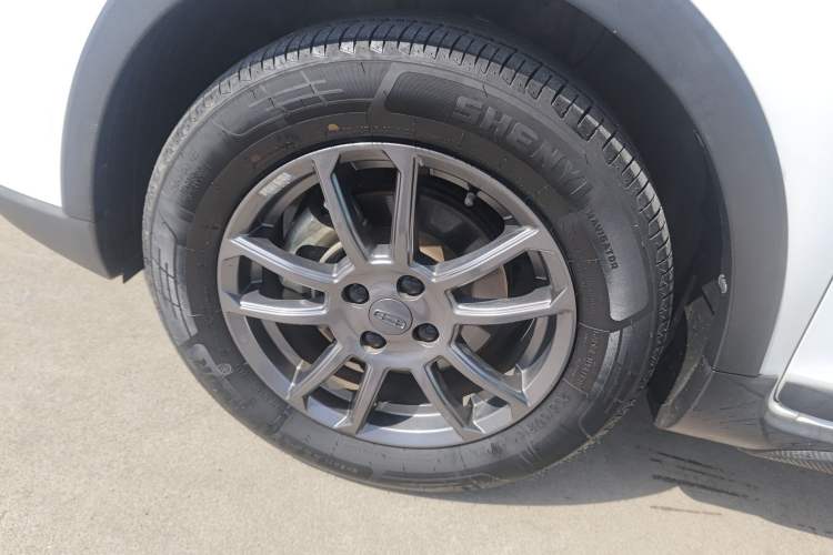 Used Geely Auto Vision X3 2021 PRO 1.5L CVT Deluxe Model
