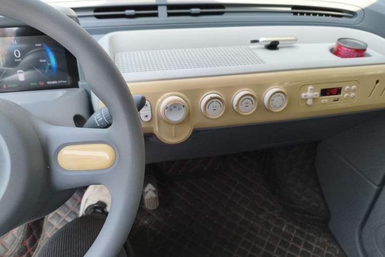 Used Bestune Pony 2025 222km Lightning Horse
