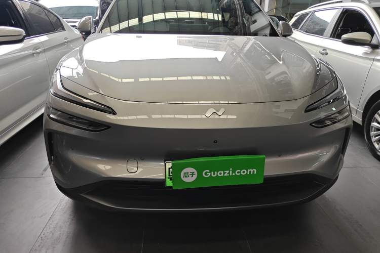 Used ONVO L60 2024 60 kWh Rear-Drive Version Front