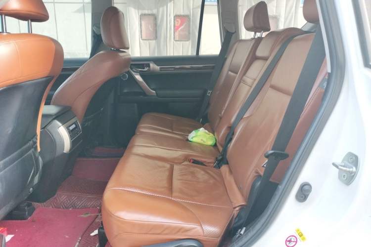 Used Lexus GX 2014 400 Prestige Edition Left Rear Seat