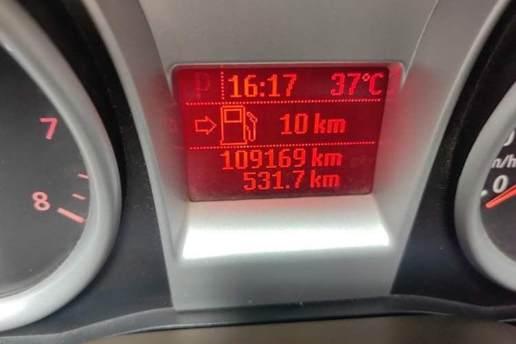 Used Ford Focus 2011 Hatchback 1.8L Automatic Fashion Edition
