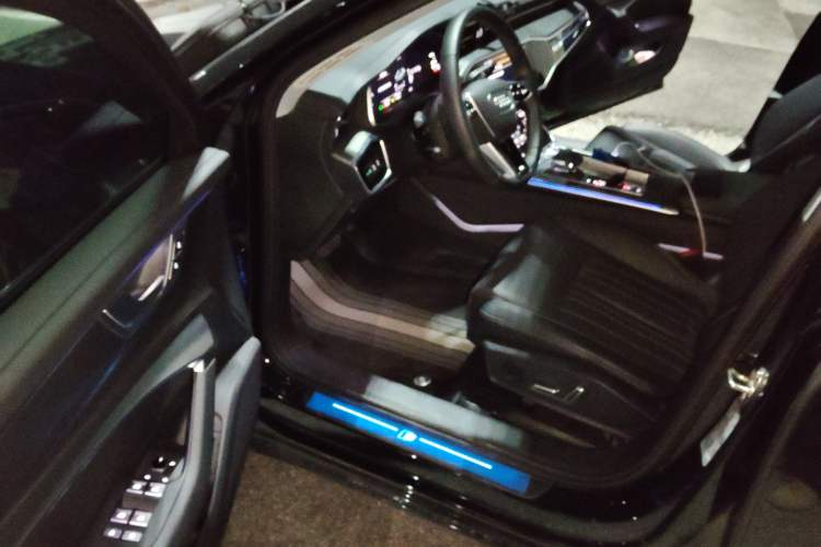 Used Audi A6L 2025 45 TFSI Prestige Dynamic Edition + Ventilated Comfort Package