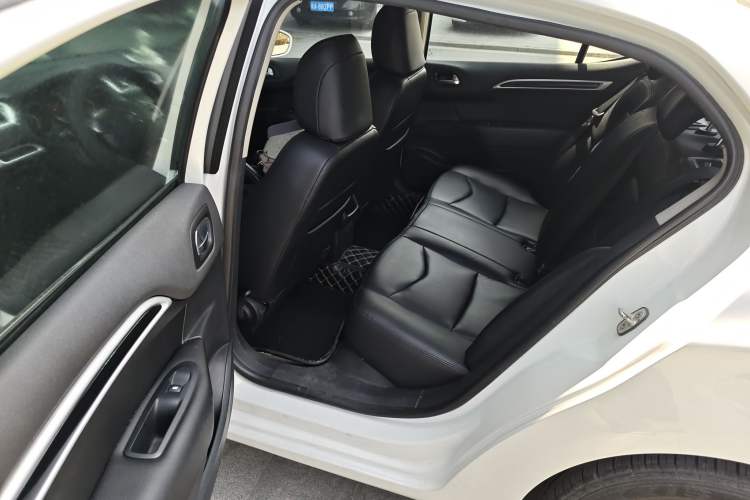 Used Citroen C4L 2014 1.8L Intelligent Drive Automatic Enjoyment Model
