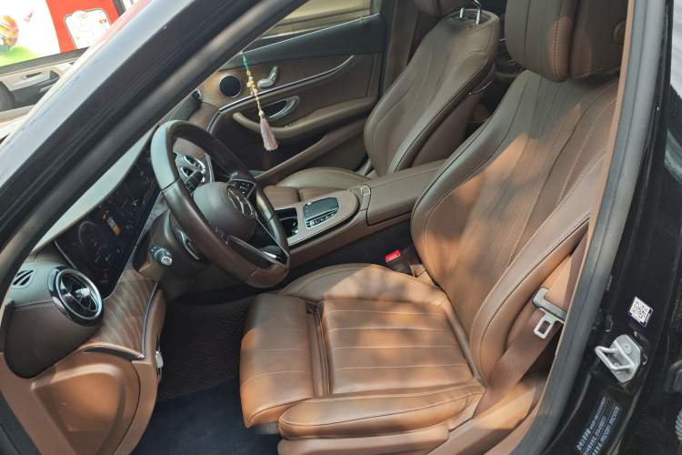 Used Mercedes-Benz E-Class 2023 E 260 L