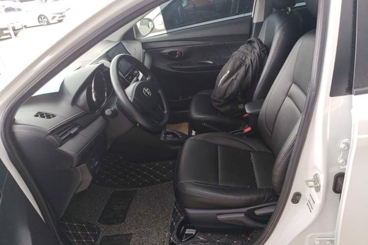 Used Toyota YARiS L Zhi Xuan 2016 Revised 1.5E CVT Charming Edition