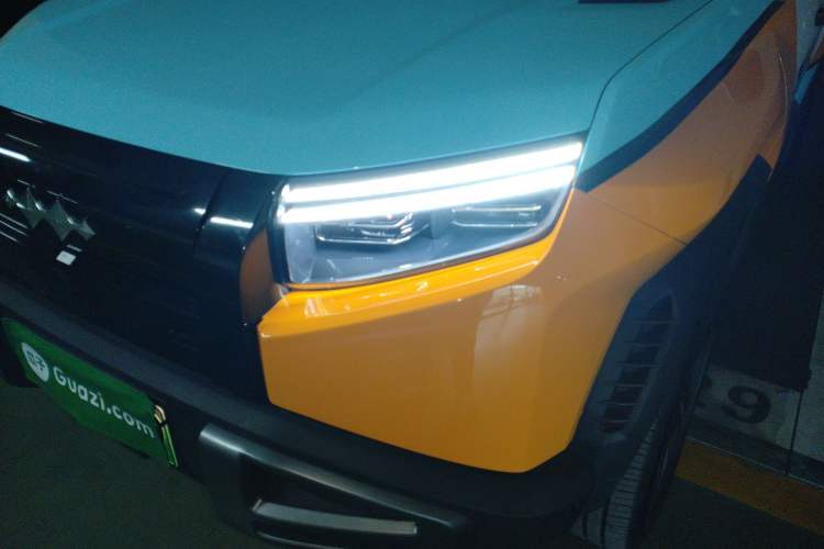 Used Formula Leopard Titanium 3 2025 501KM All-Wheel Drive Intelligent Driving Ultra Version
