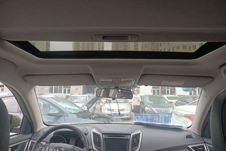 Used CHANGAN CS75 2016 1.8T Automatic Elite Model China IV Standard Headliner