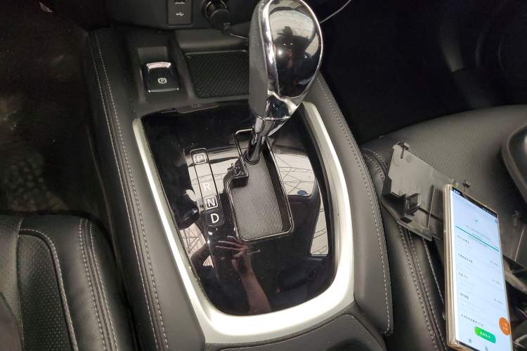 Used Nissan X-Trail 2019 2.0L CVT Smart Connect Comfort Edition 2WD
