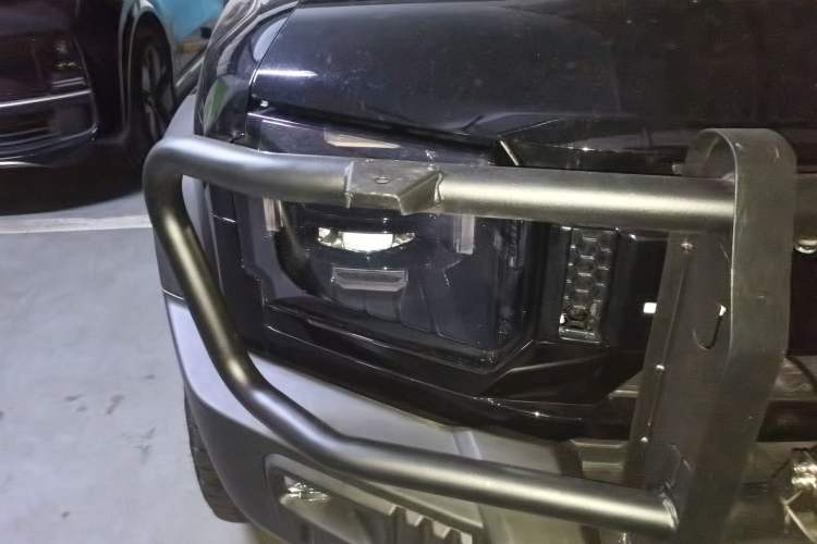 Used JETOUR Traveler C-DM 2024 C-DM 206KM Four-Wheel Drive Wilderness Edition Right Front Headlight