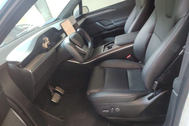 Used Tesla Model X 2023 Dual-Motor All-Wheel-Drive Version