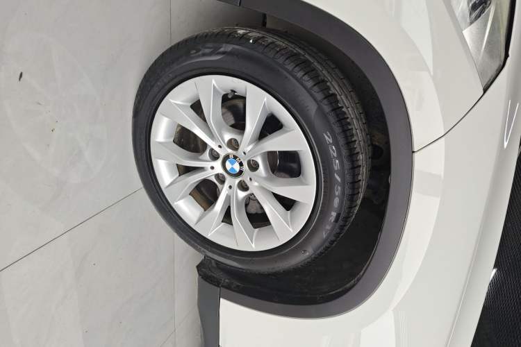 Used BMW X1 2014 sDrive18i Fashion Model
