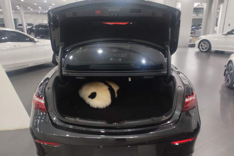 Used Mercedes-Benz E-Class 2021 Facelift E 260 Coupe
