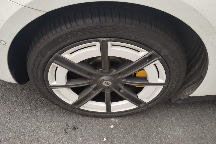 Used Xiaomi Auto SU7 2024 Rear-Drive Ultra-Long Range Advanced Pro-Level Intelligent Driving Version