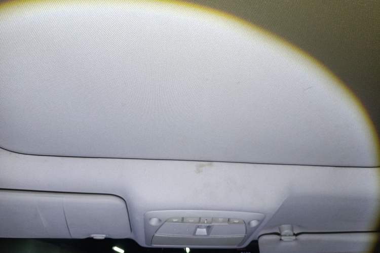 Used Nissan X-Trail 2014 2.5L CVT Leading Edition 4WD
