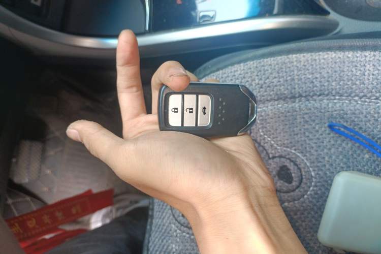 Used Honda Crider 2013 1.8L automatic luxury edition
