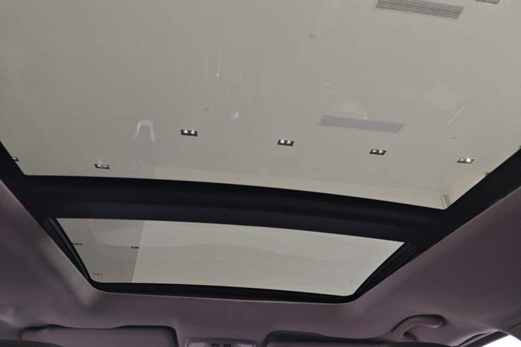 Used BAIC Senova X65 2015 2.0T Automatic Elite Model