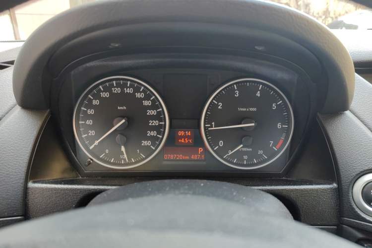 Used BMW X1 2012 sDrive18i Fashion Model
