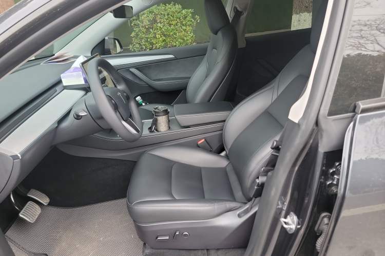 Used Tesla Model Y 2024 Rear-Wheel-Drive Version